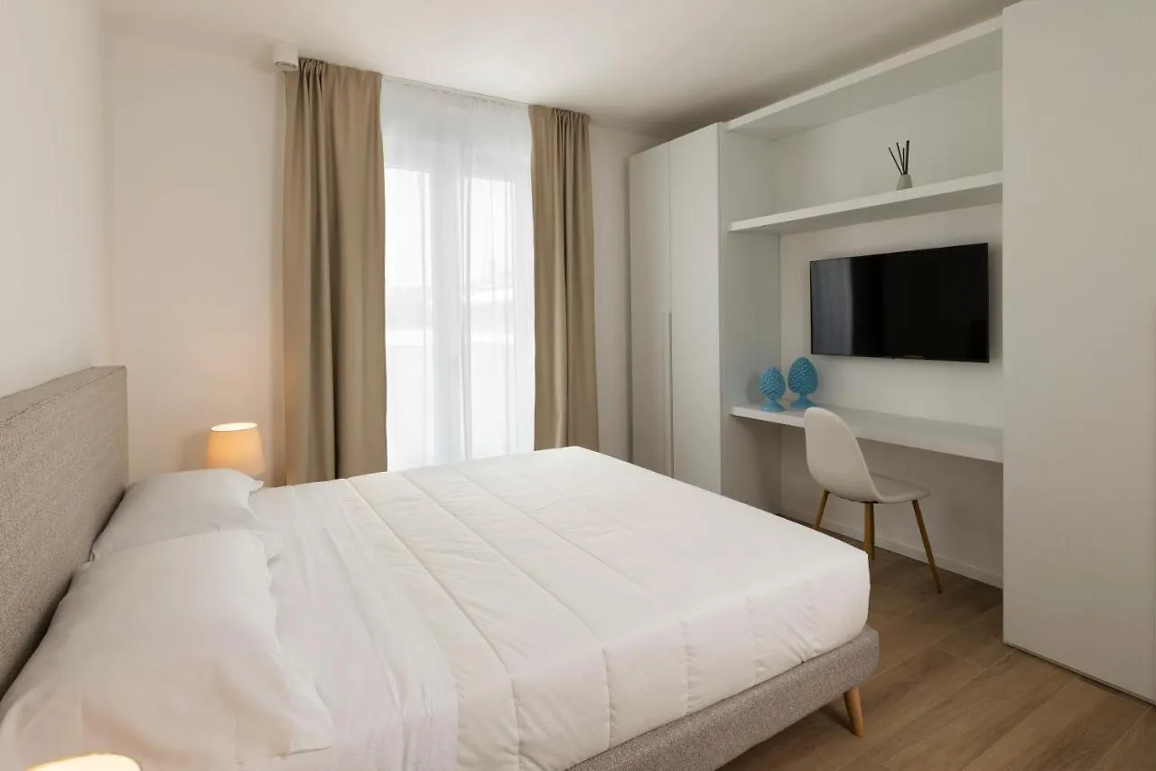 Aparthotel The Palm Riccione Italien