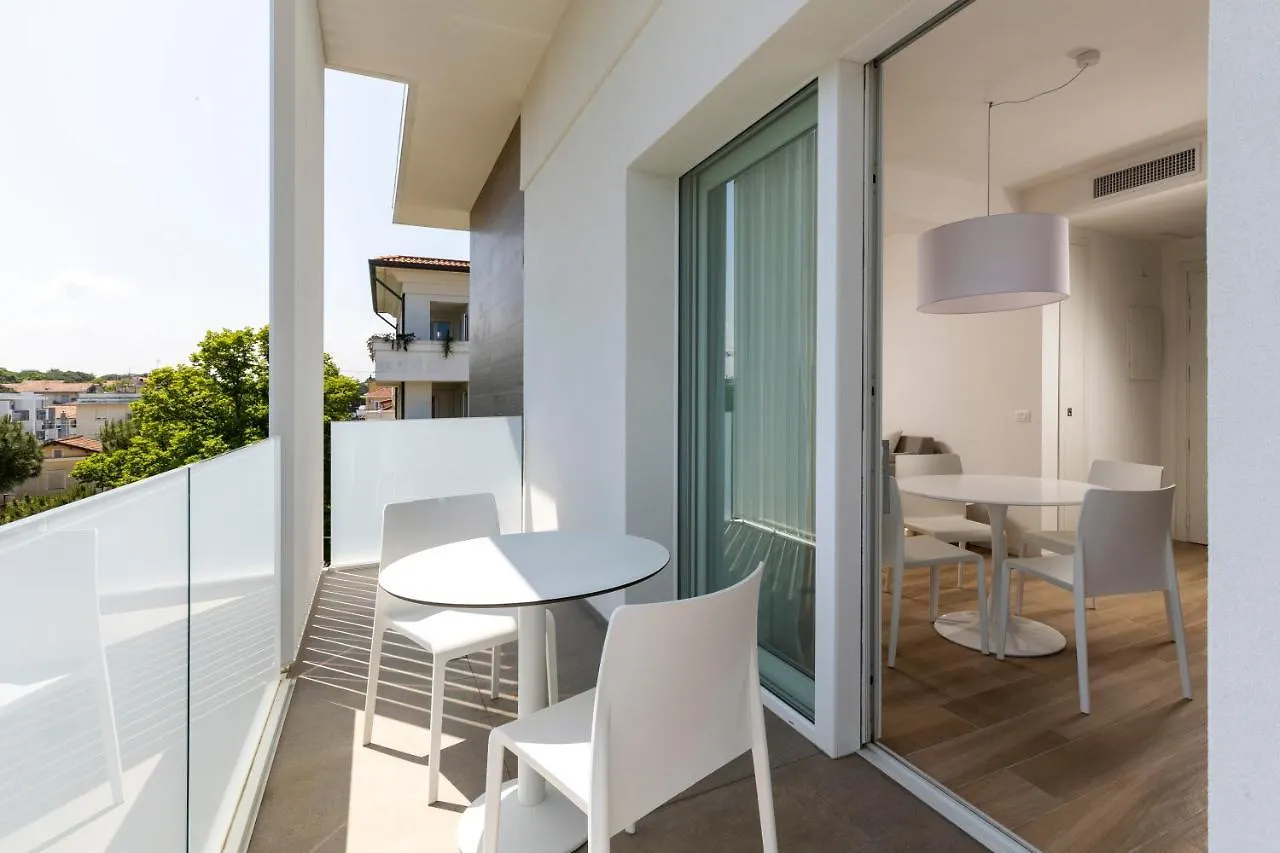 The Palm Riccione Aparthotel